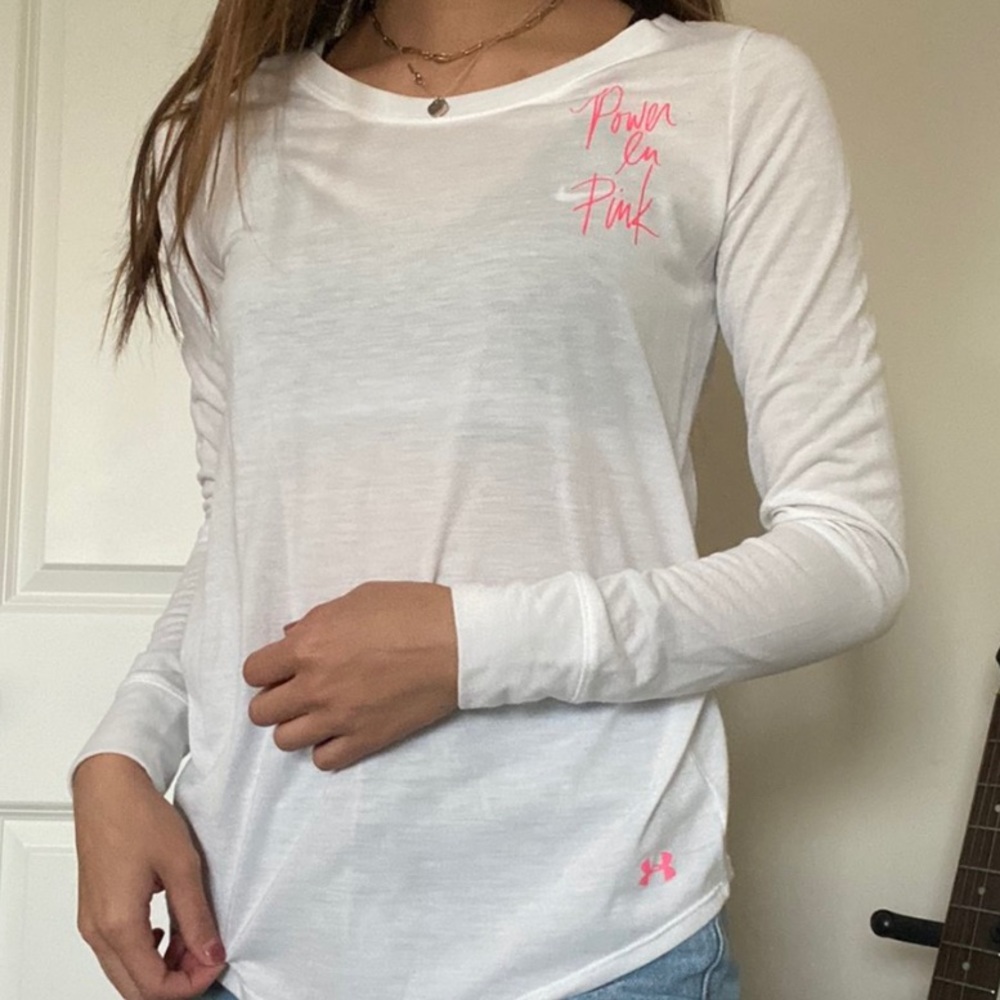 athletic top